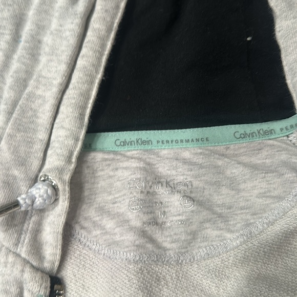 Calvin Klein zip up sweater - Picture 2 of 2